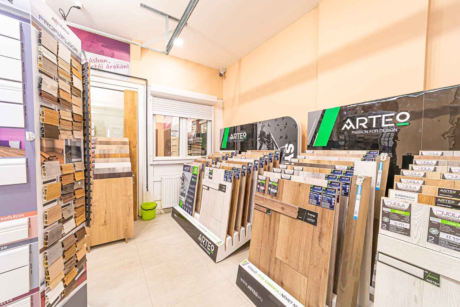 Jola | Debrecen Jola | Debrecen